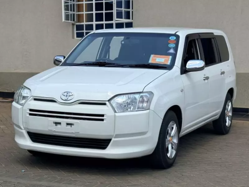 TOYOTA Succeed    - 2018