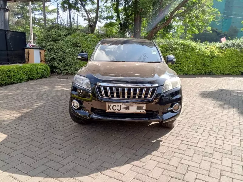 Toyota Vanguard    - 2010