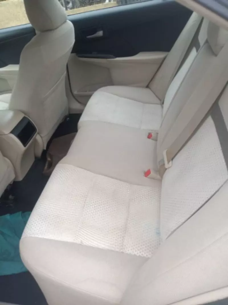 Toyota Camry   - 2013