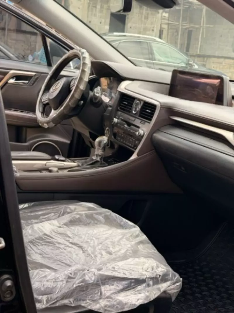 Lexus RX   - 2016