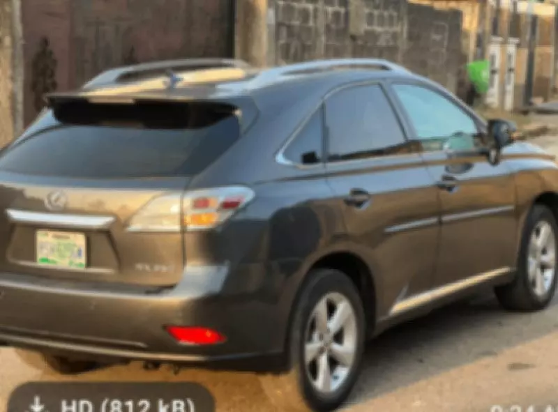 Lexus RX   - 2010