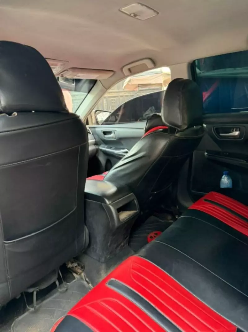 Toyota Camry   - 2015