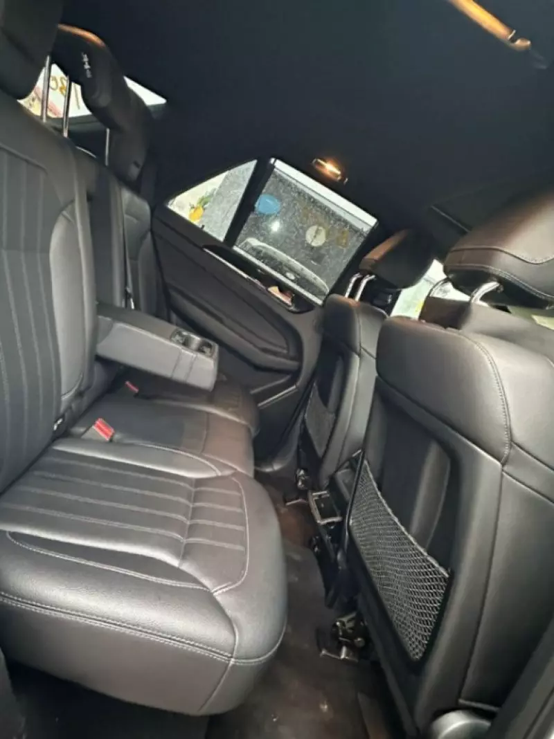 Mercedes-Benz GLE-Class   - 2016