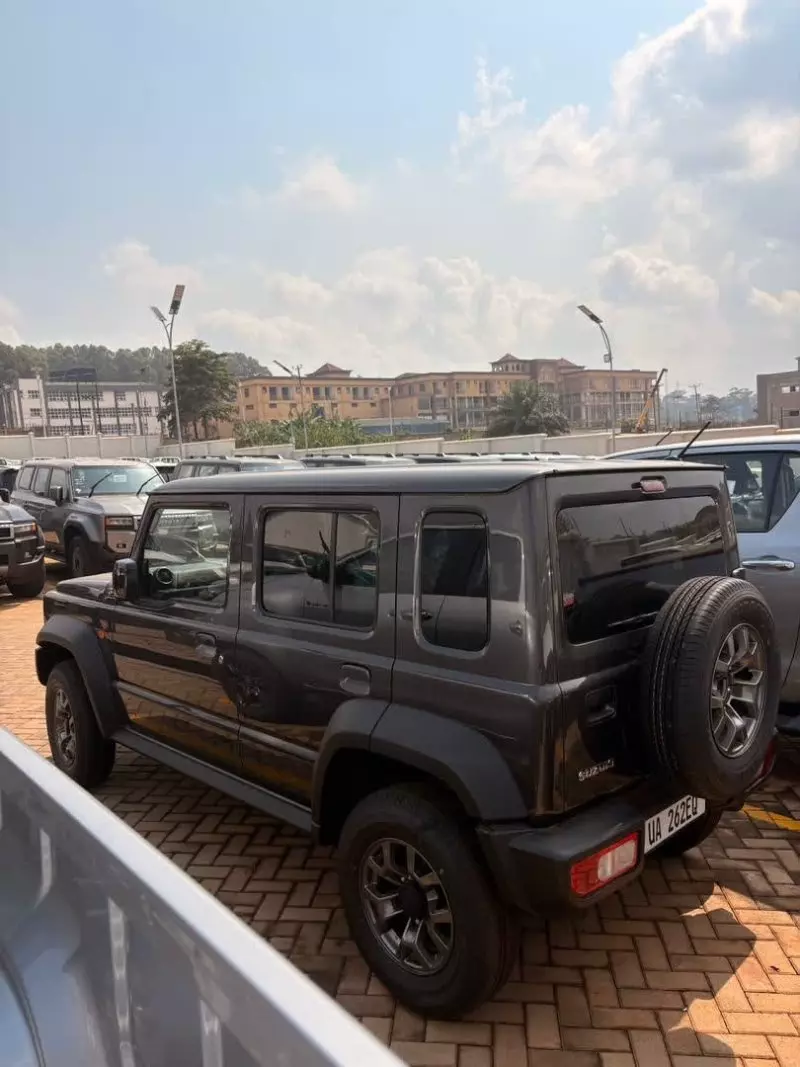 SUZUKI Jimny    - 2025