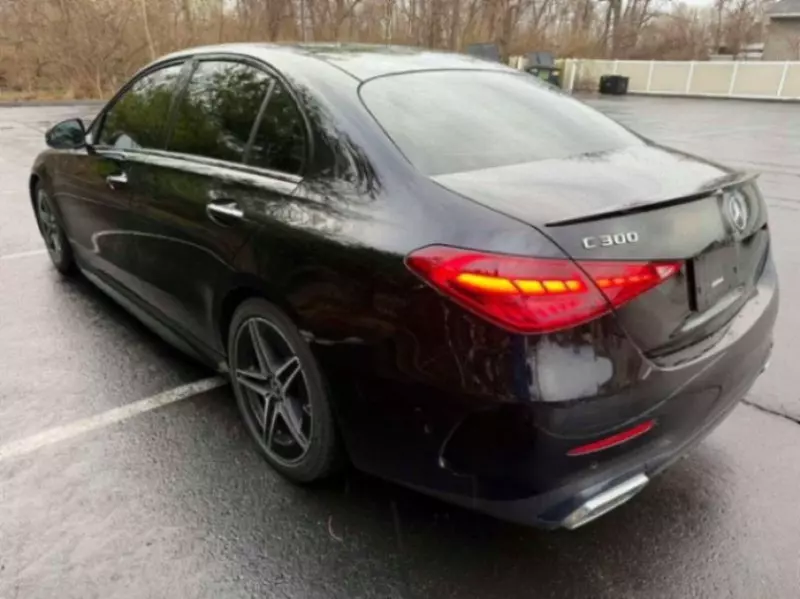 Mercedes-Benz C-Class   - 2022