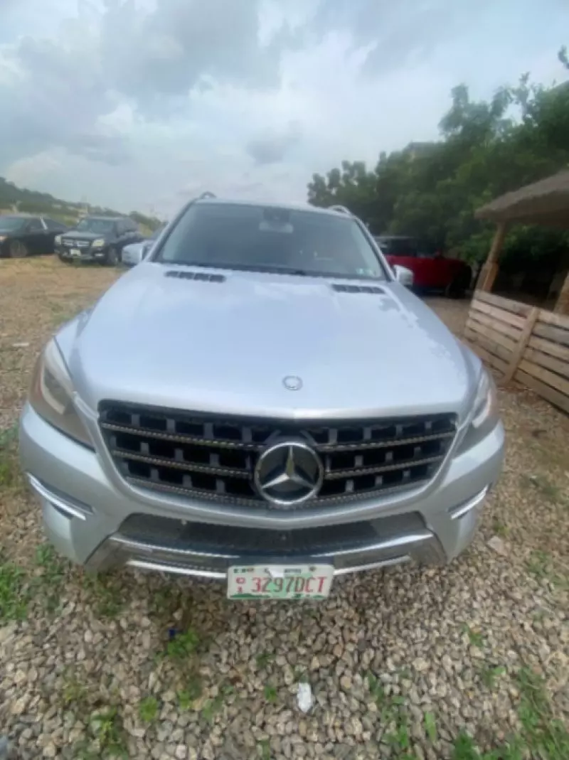 Mercedes-Benz ML 550   - 2014