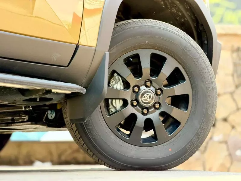 TOYOTA Landcruiser Prado   - 2024