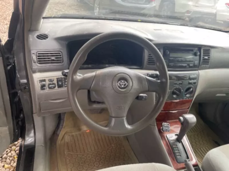 TOYOTA Corolla - 2007