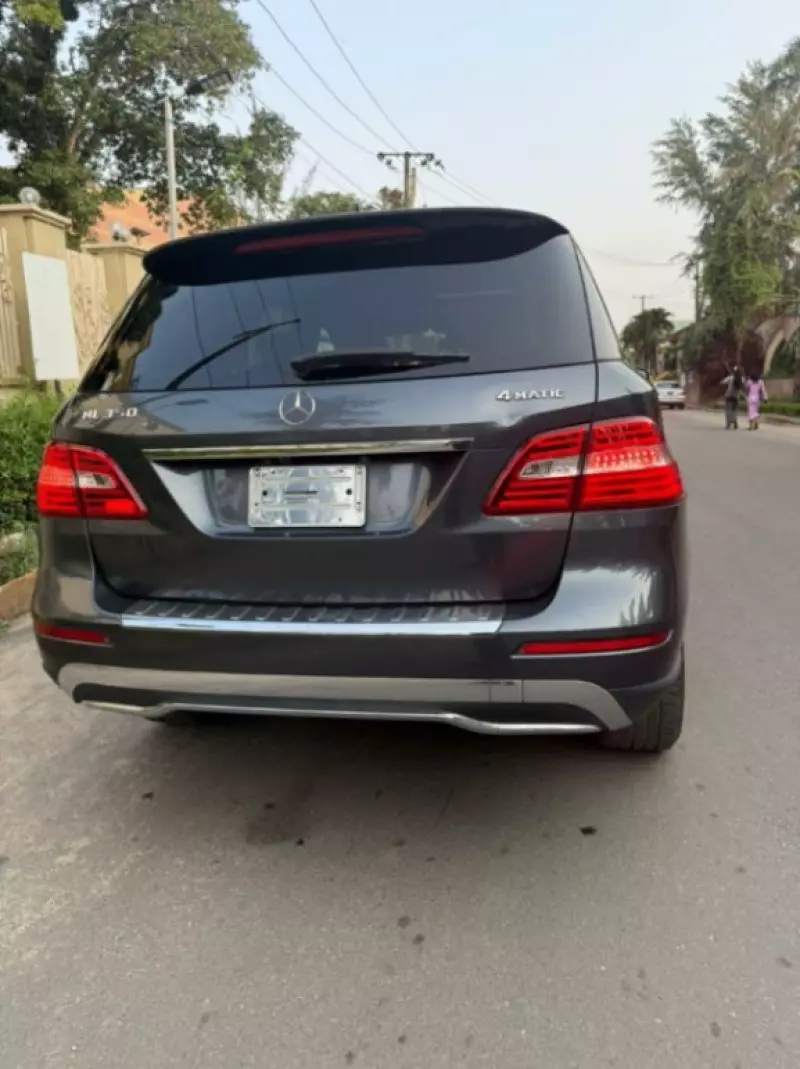 Mercedes-Benz ML 350 - 2012