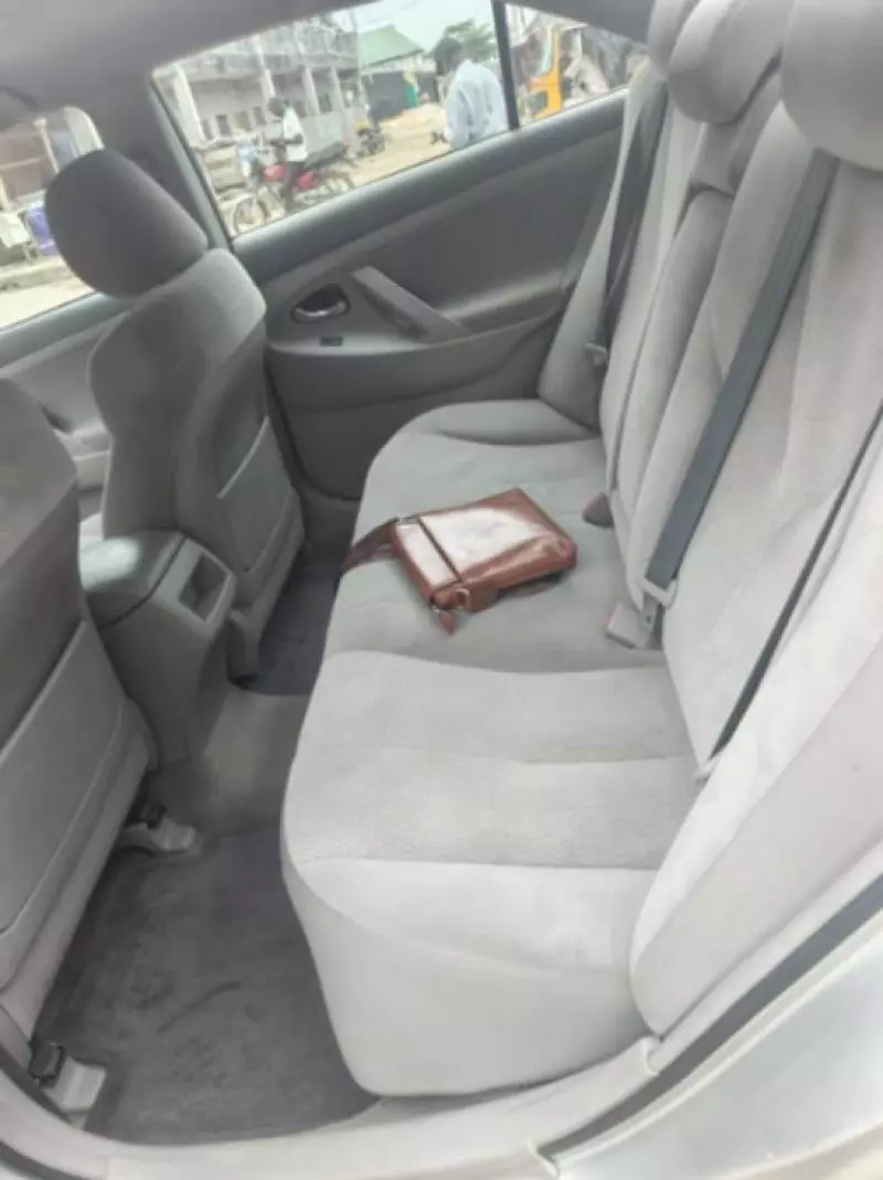 TOYOTA Camry   - 2011