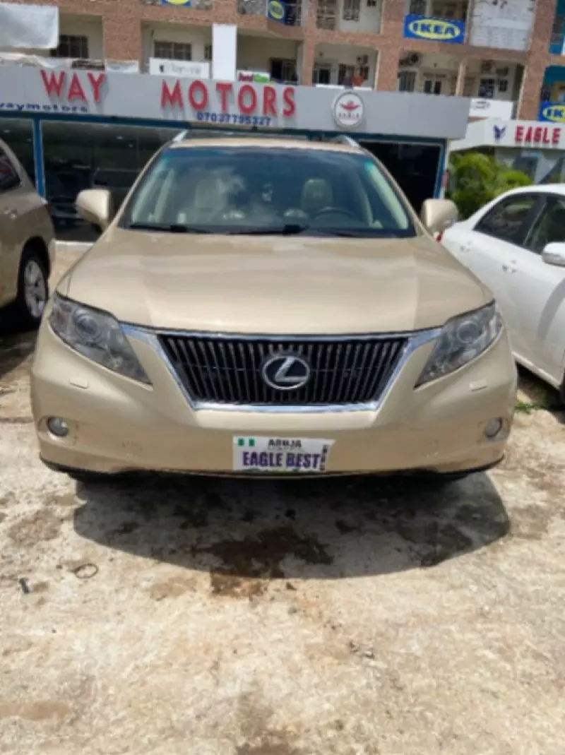 Lexus RX   - 2010
