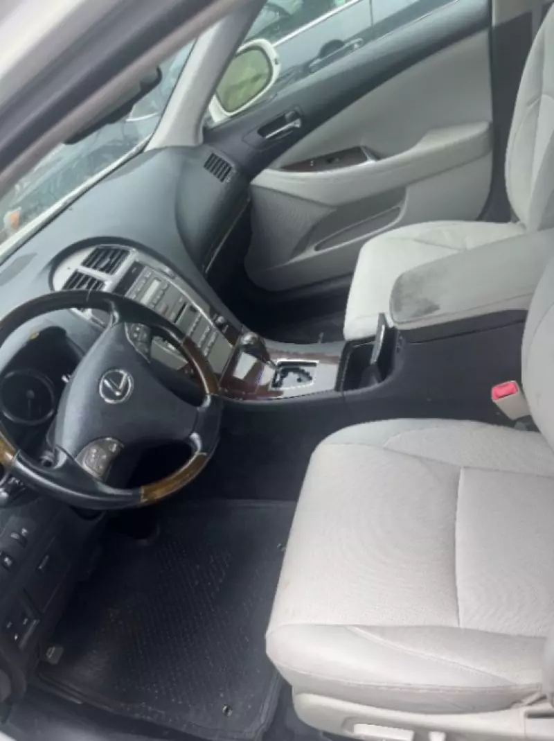 Lexus ES   - 2012