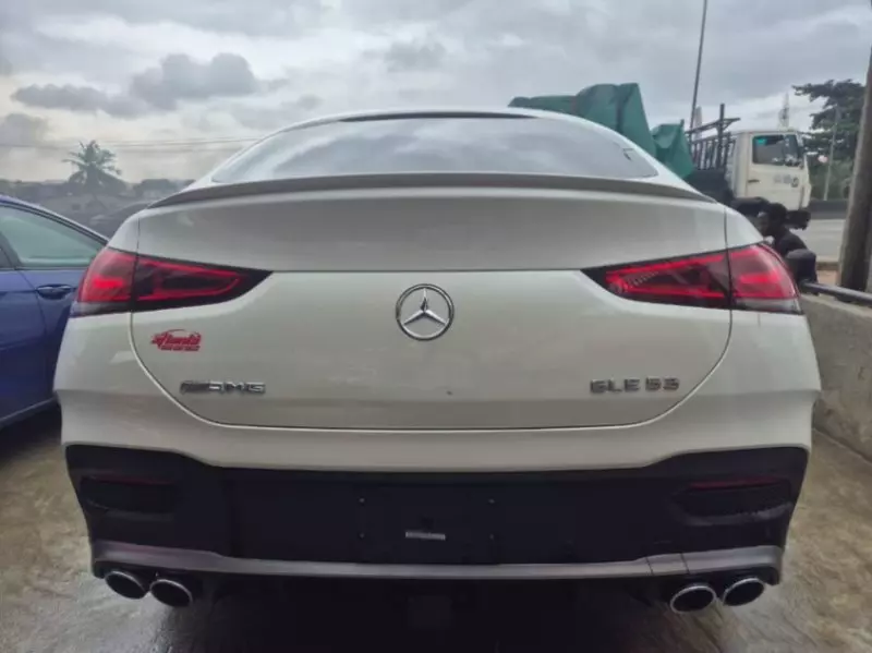 Mercedes-Benz GLE 53 AMG   - 2021
