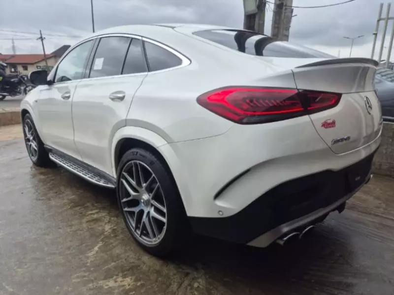 Mercedes-Benz GLE 53 AMG   - 2021