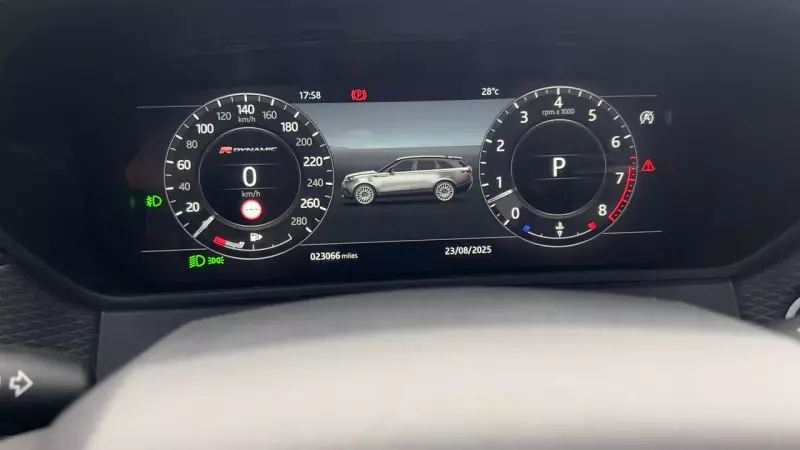 Land Rover Range Rover Velar   - 2018