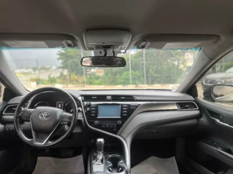 TOYOTA Camry   - 2019