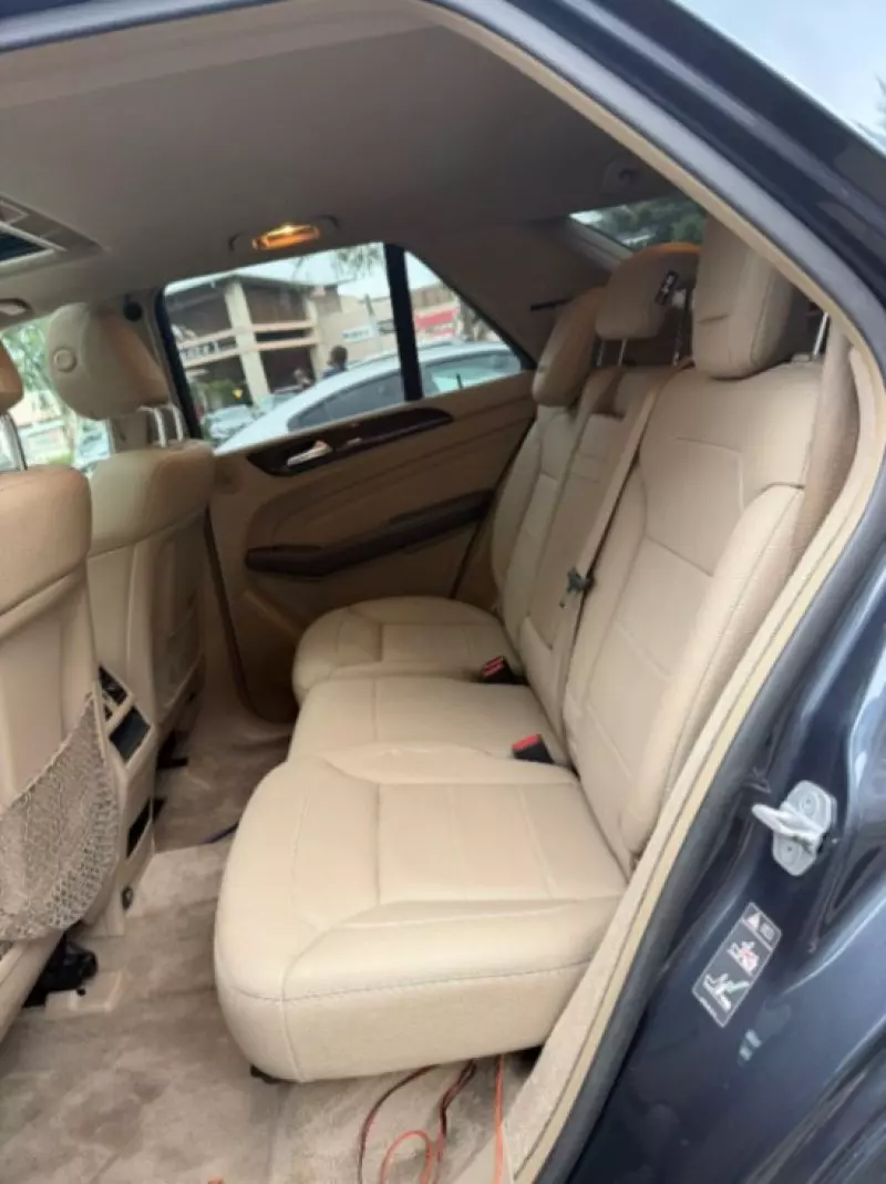 Mercedes-Benz ML-Class   - 2012