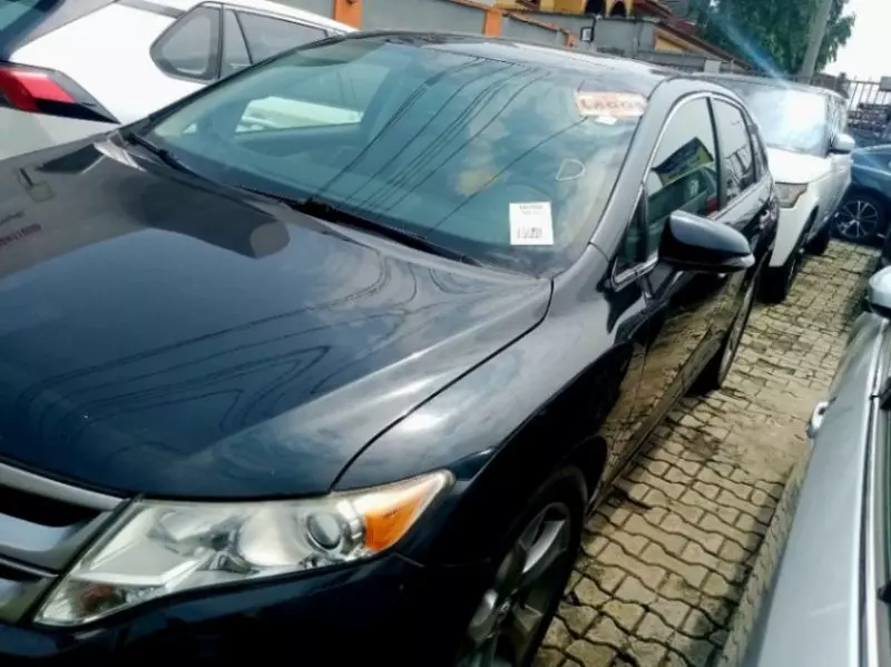 Toyota Venza   - 2013