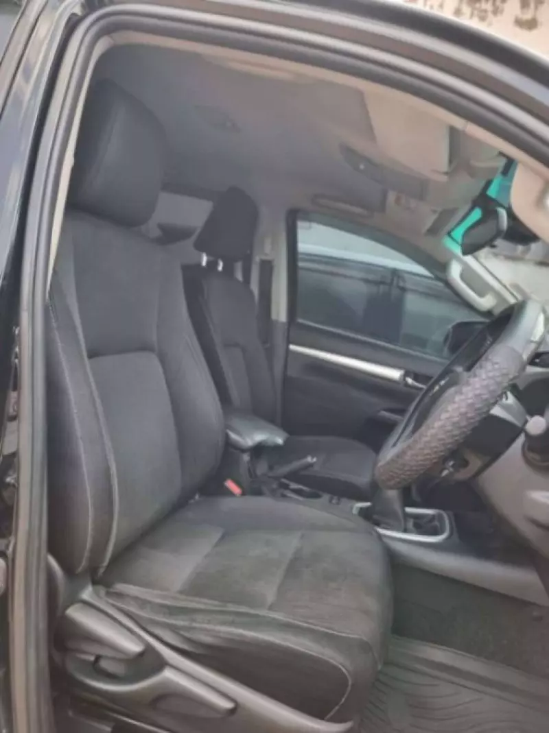 Toyota Hilux - 2016