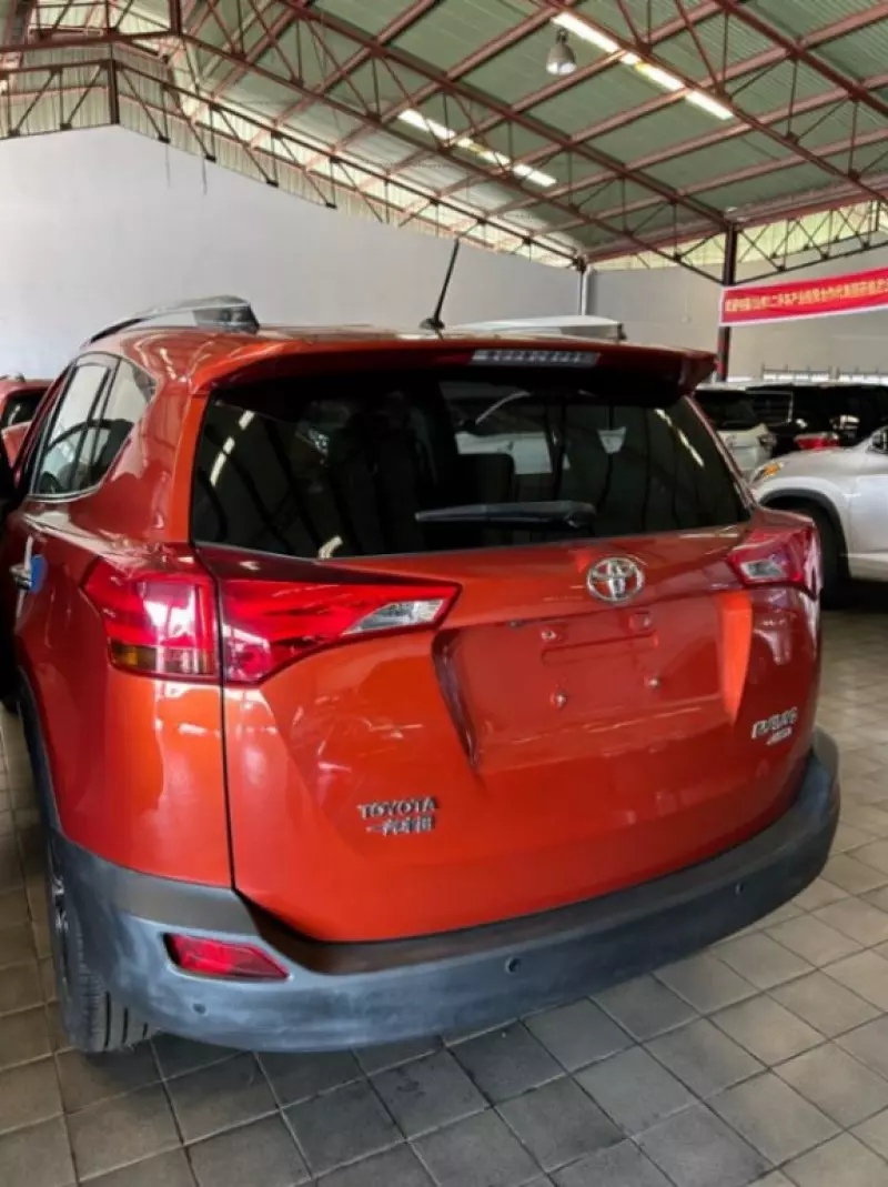Toyota RAV4   - 2013