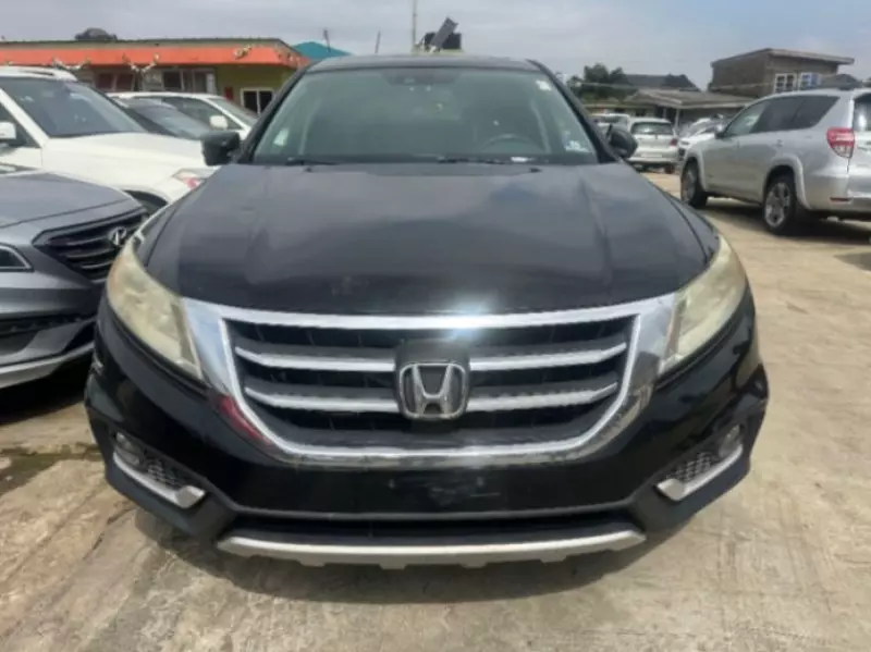 Honda Crosstour   - 2013