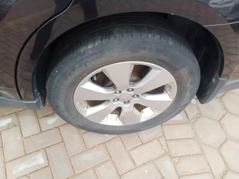 Subaru Outback   - 2012