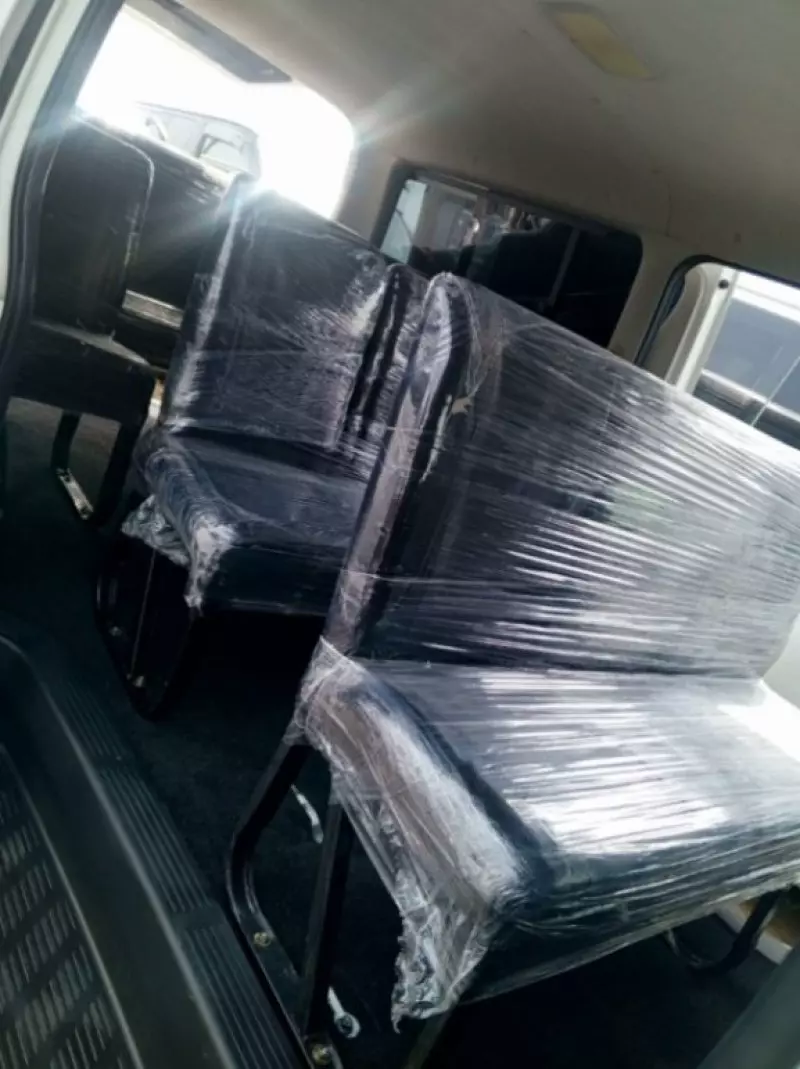 Toyota Hiace   - 2012