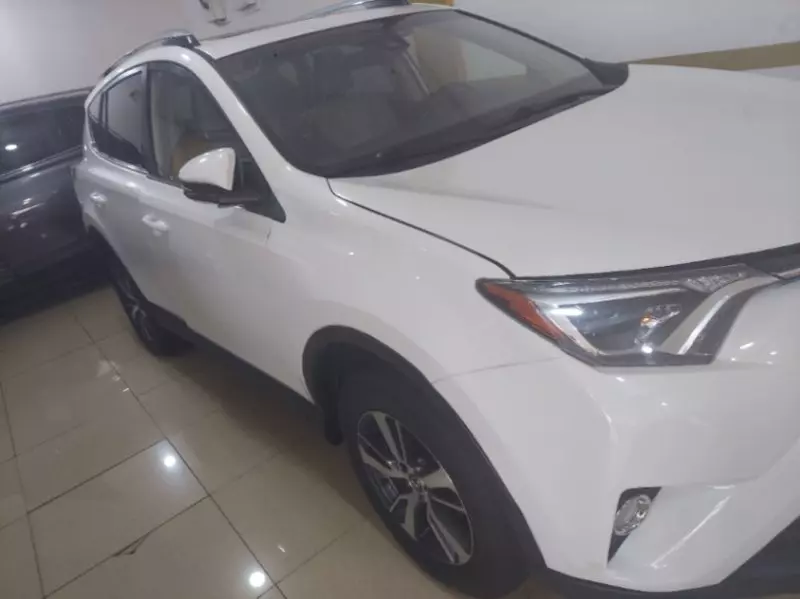 TOYOTA RAV 4   - 2019