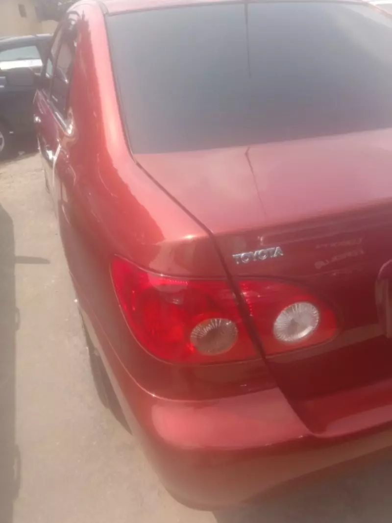 Toyota Corolla   - 2006