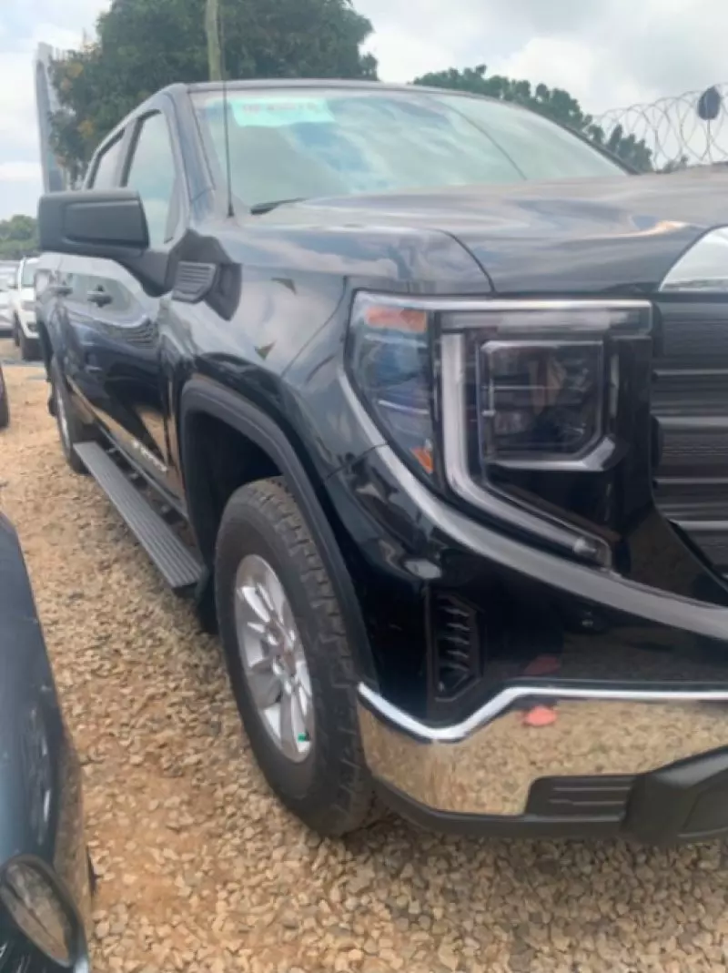GMC Sierra   - 2023