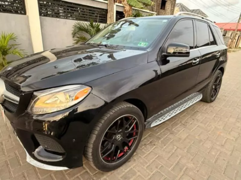 Mercedes-Benz GLE-Class - 2016