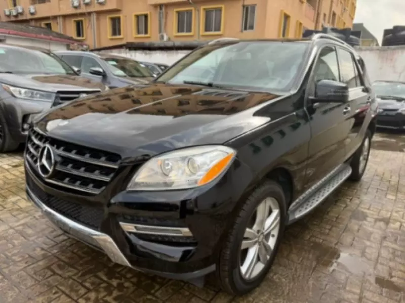 Mercedes-Benz ML-Class   - 2015