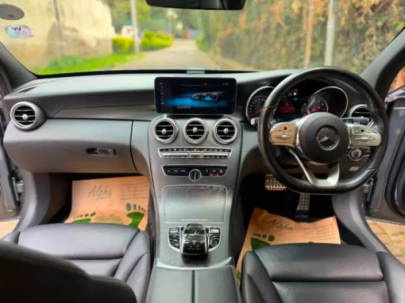Mercedes-Benz C 180   - 2019