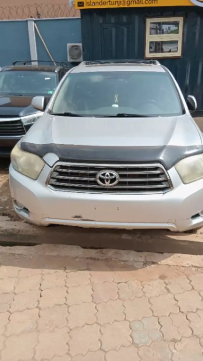 Toyota Highlander   - 2008