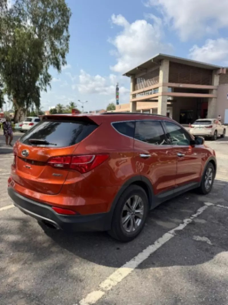 Hyundai Santa Fe Sport   - 2016