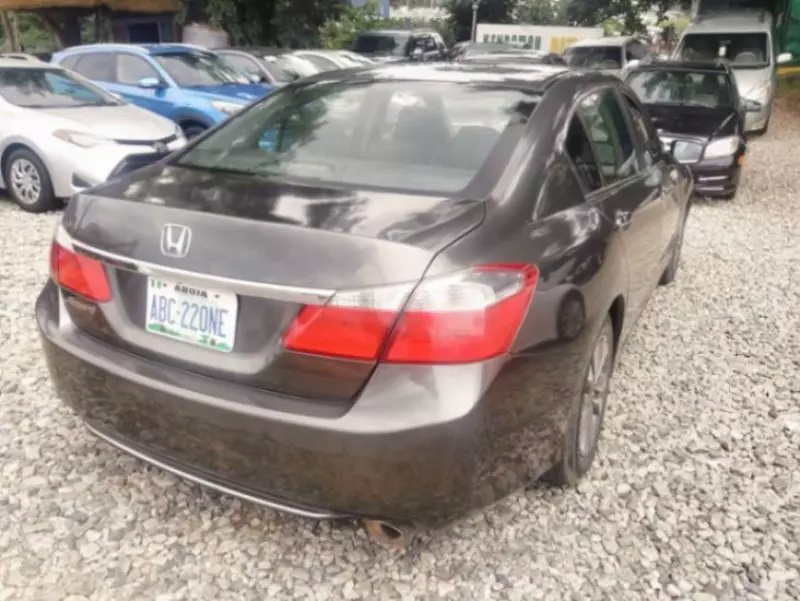 Honda Accord   - 2013