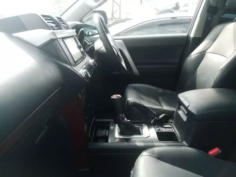 Toyota Landcruiser Prado   - 2016