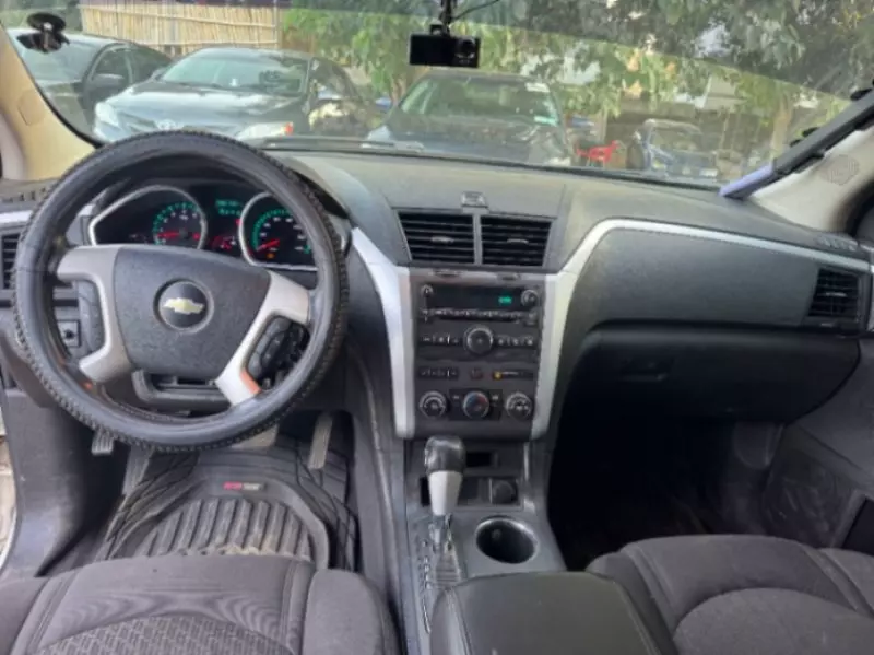 Chevrolet Traverse - 2012