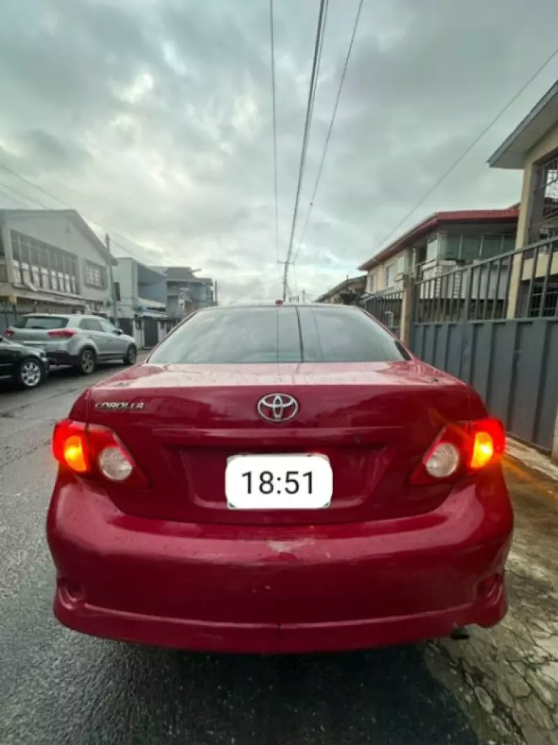 TOYOTA Corolla - 2009