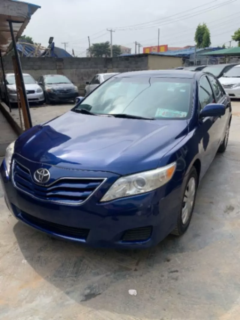 Toyota Camry   - 2007