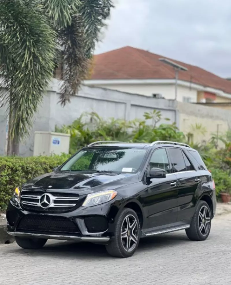 Mercedes-Benz GLE 350   - 2017