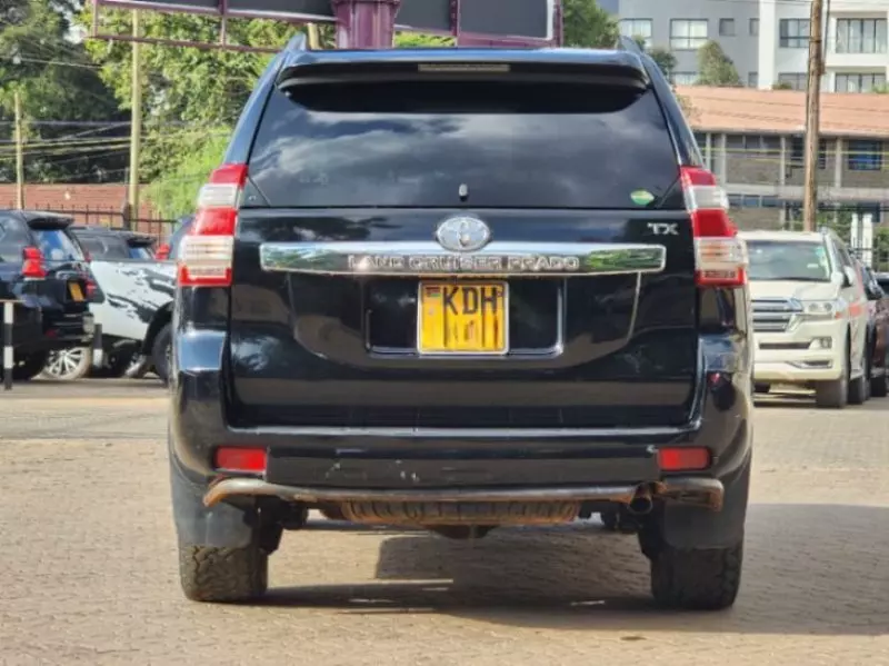 Toyota Landcruiser Prado   - 2015