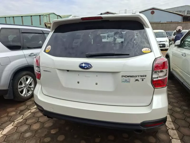 Subaru Forester   - 2013