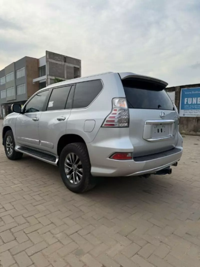 Lexus GX   - 2016