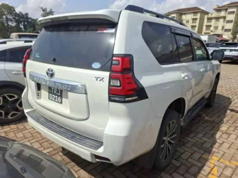 TOYOTA Landcruiser prado TX   - 2017