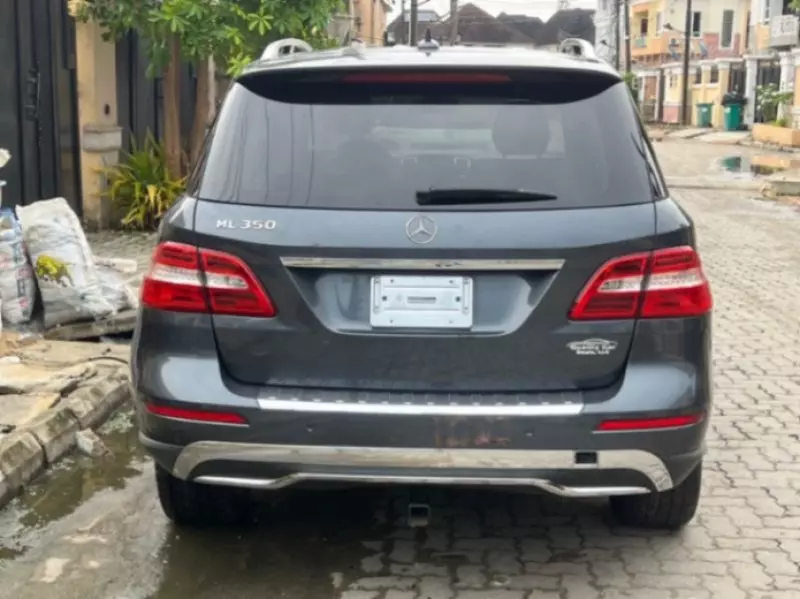Mercedes-Benz ML-Class   - 2015