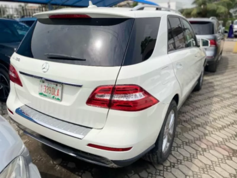 Mercedes-Benz ML-Class   - 2013