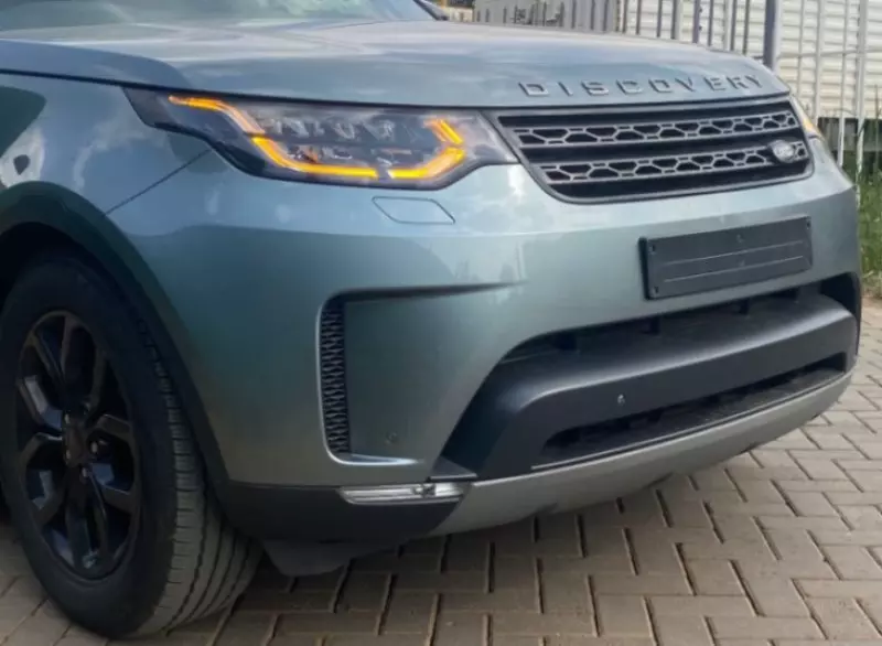 Land Rover Discovery   - 2017