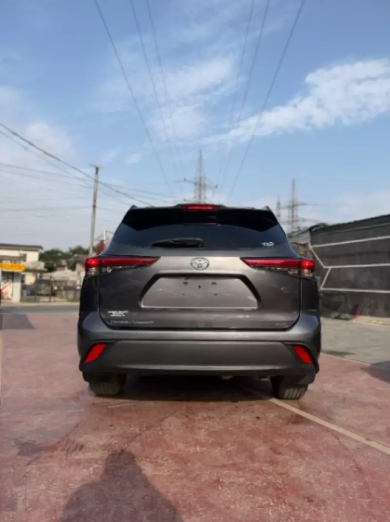 TOYOTA Highlander - 2020
