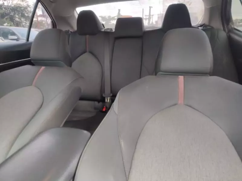 Toyota Camry   - 2019